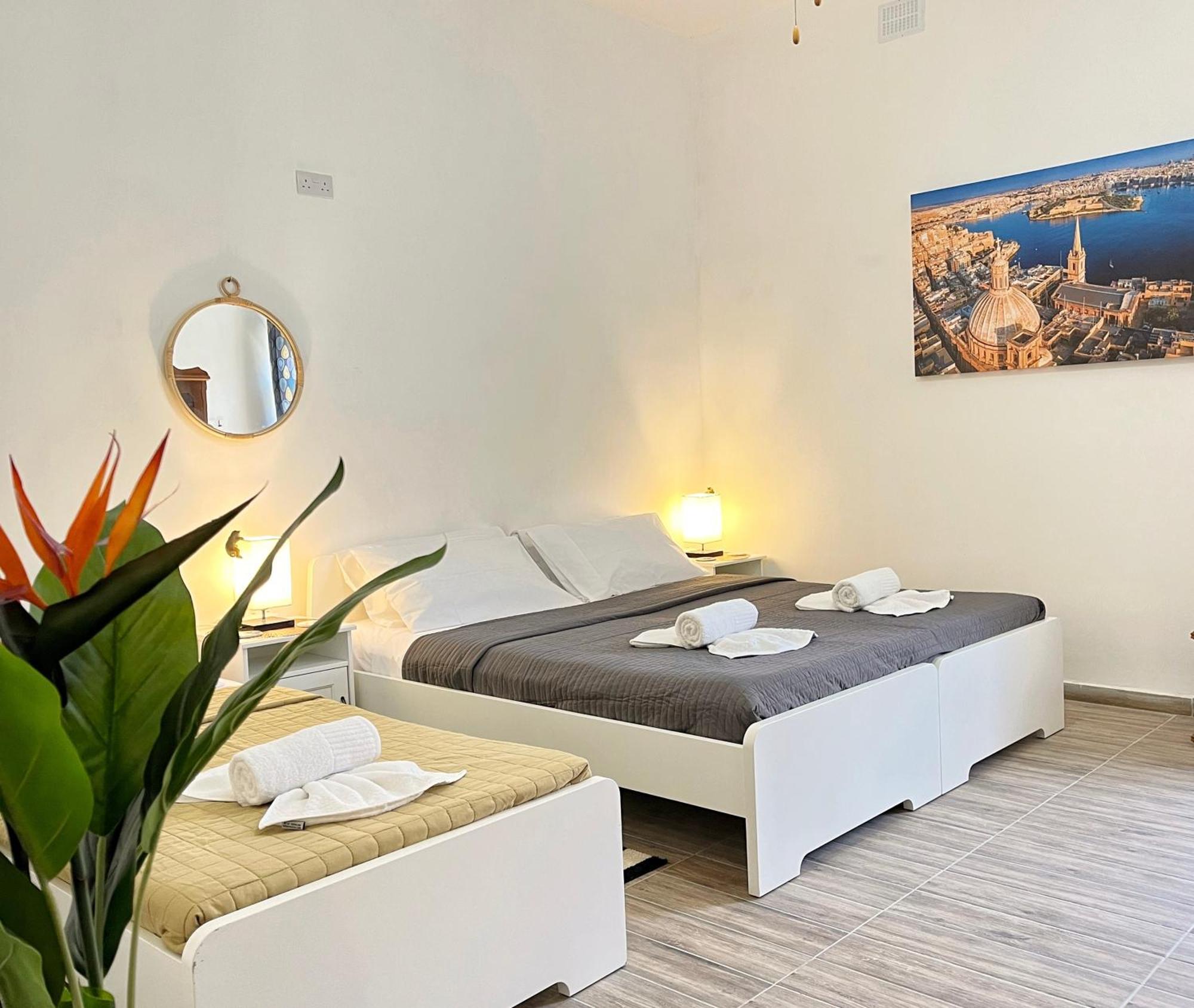 Maria & Matthias - Apartments In Central Of Floriana エクステリア 写真